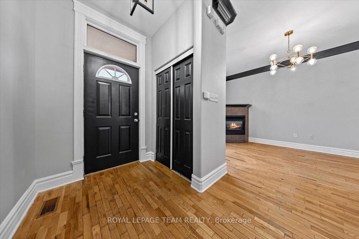 136 Elm Street, Ottawa, ON — photo 22