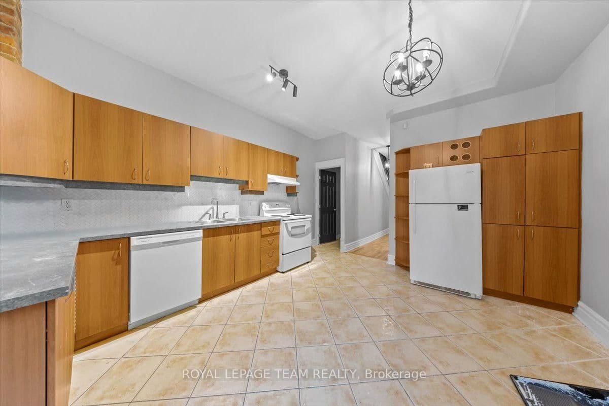 136 Elm Street, Ottawa, ON — photo 27