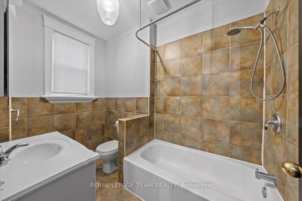 136 Elm Street, Ottawa, ON — photo 32