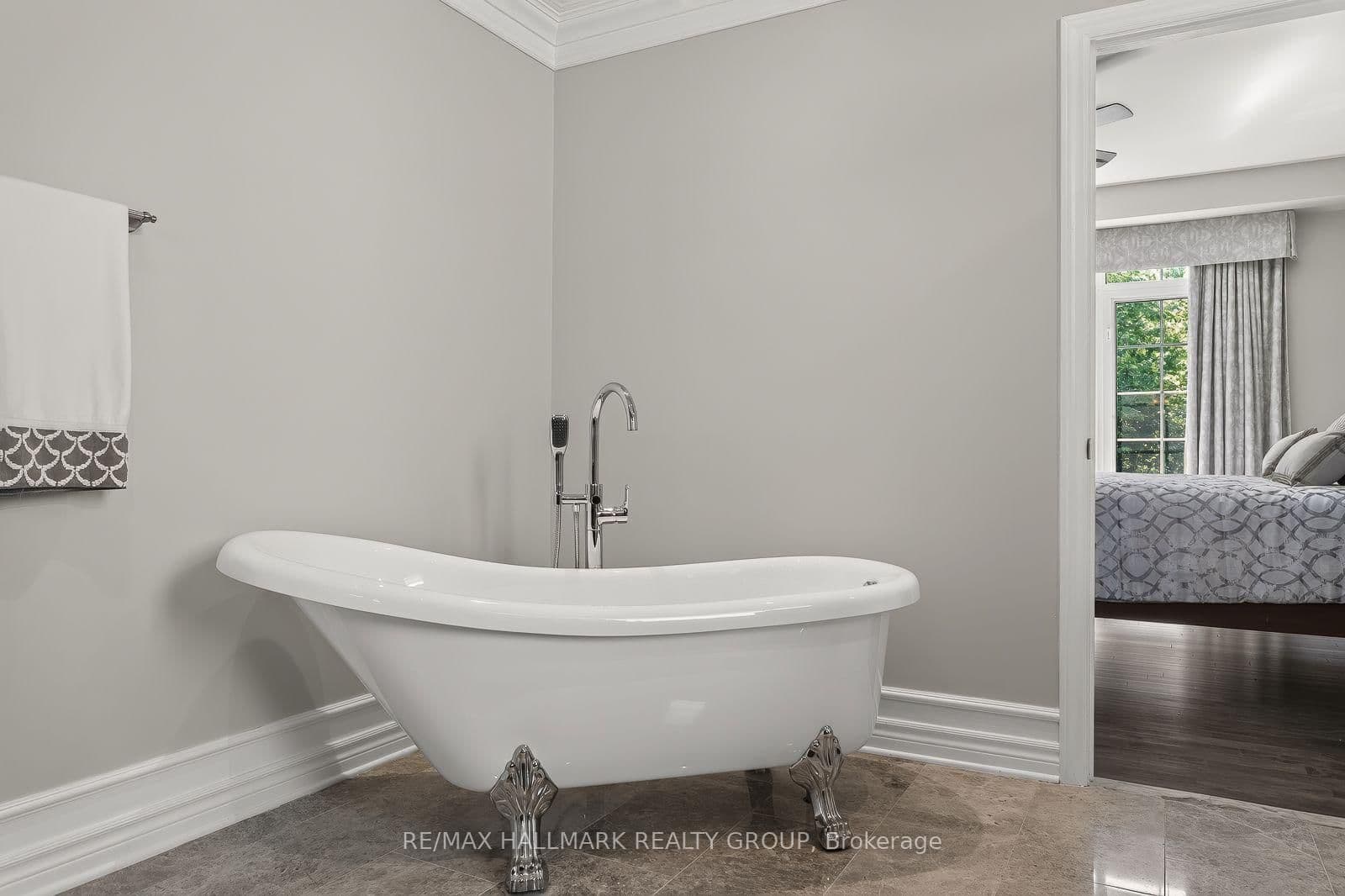 1954 Lobelia Way, Ottawa, ON — photo 26
