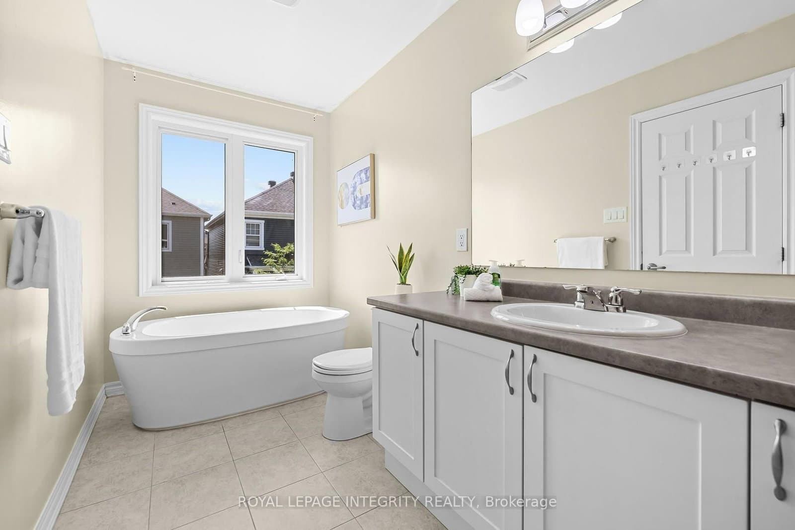 1002 Laburnum Walk, Ottawa, ON — photo 24