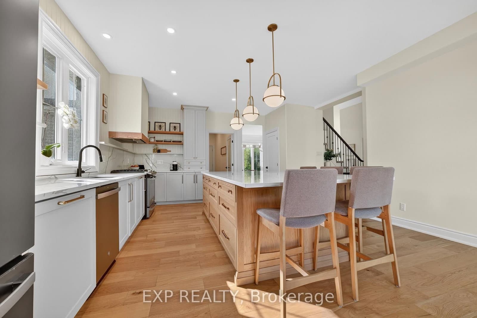 124 Wilbert Cox Drive, Carp, ON — photo 12