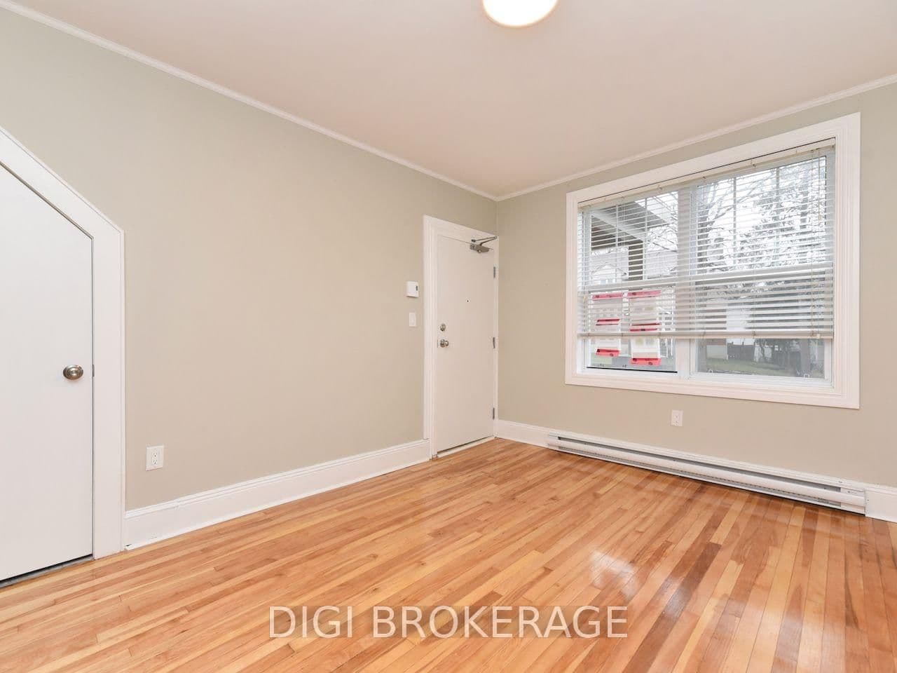 11 #s1-3; 13 #s 1-3 - 11&13 Acacia Avenue, Ottawa, ON — photo 32