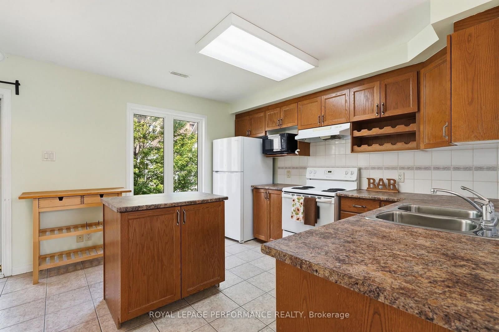 8 - 568 Reardon Private, Ottawa, ON — photo 13