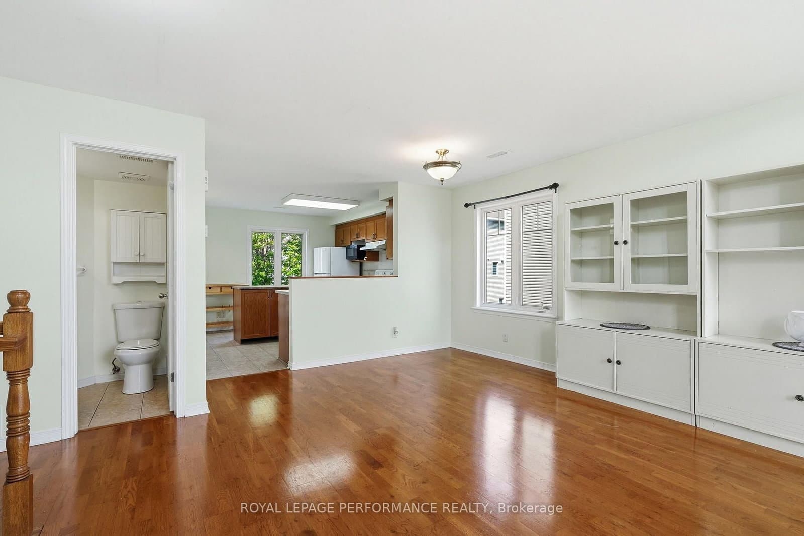 8 - 568 Reardon Private, Ottawa, ON — photo 8