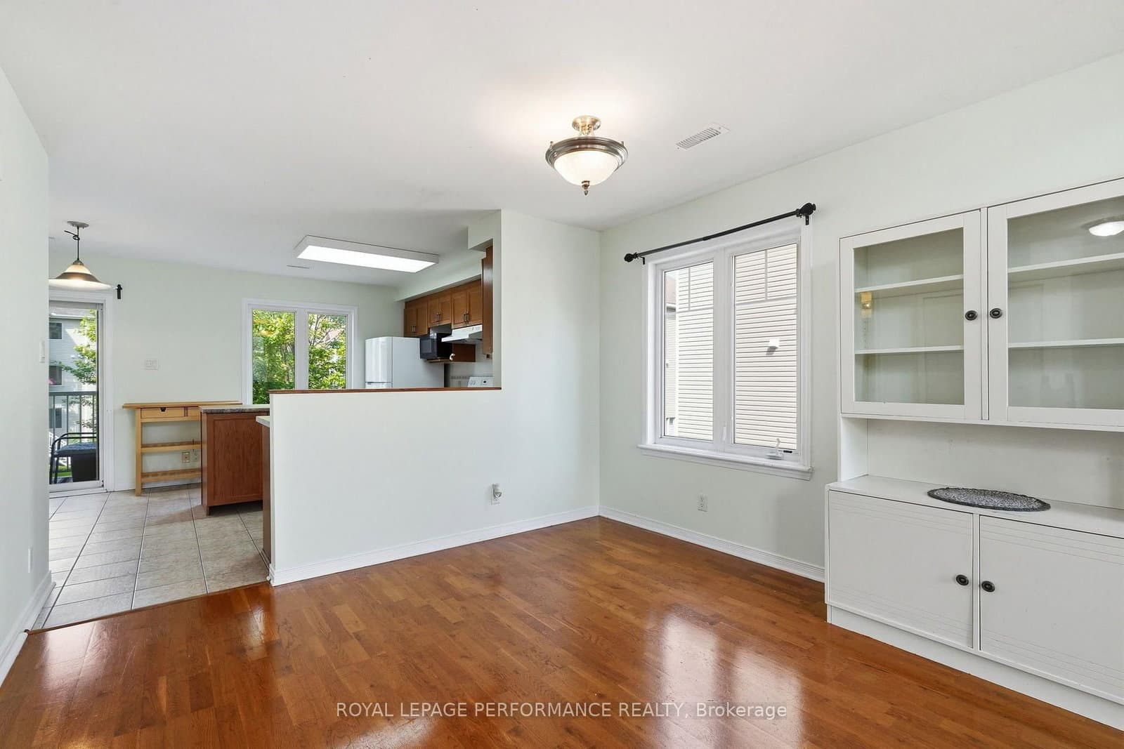 8 - 568 Reardon Private, Ottawa, ON — photo 9