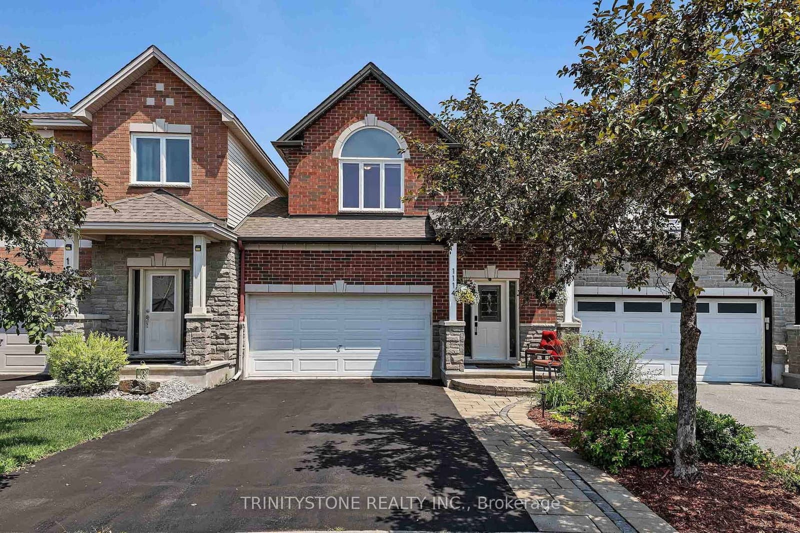 1114 Northgraves Crescent, Ottawa, ON — photo 1