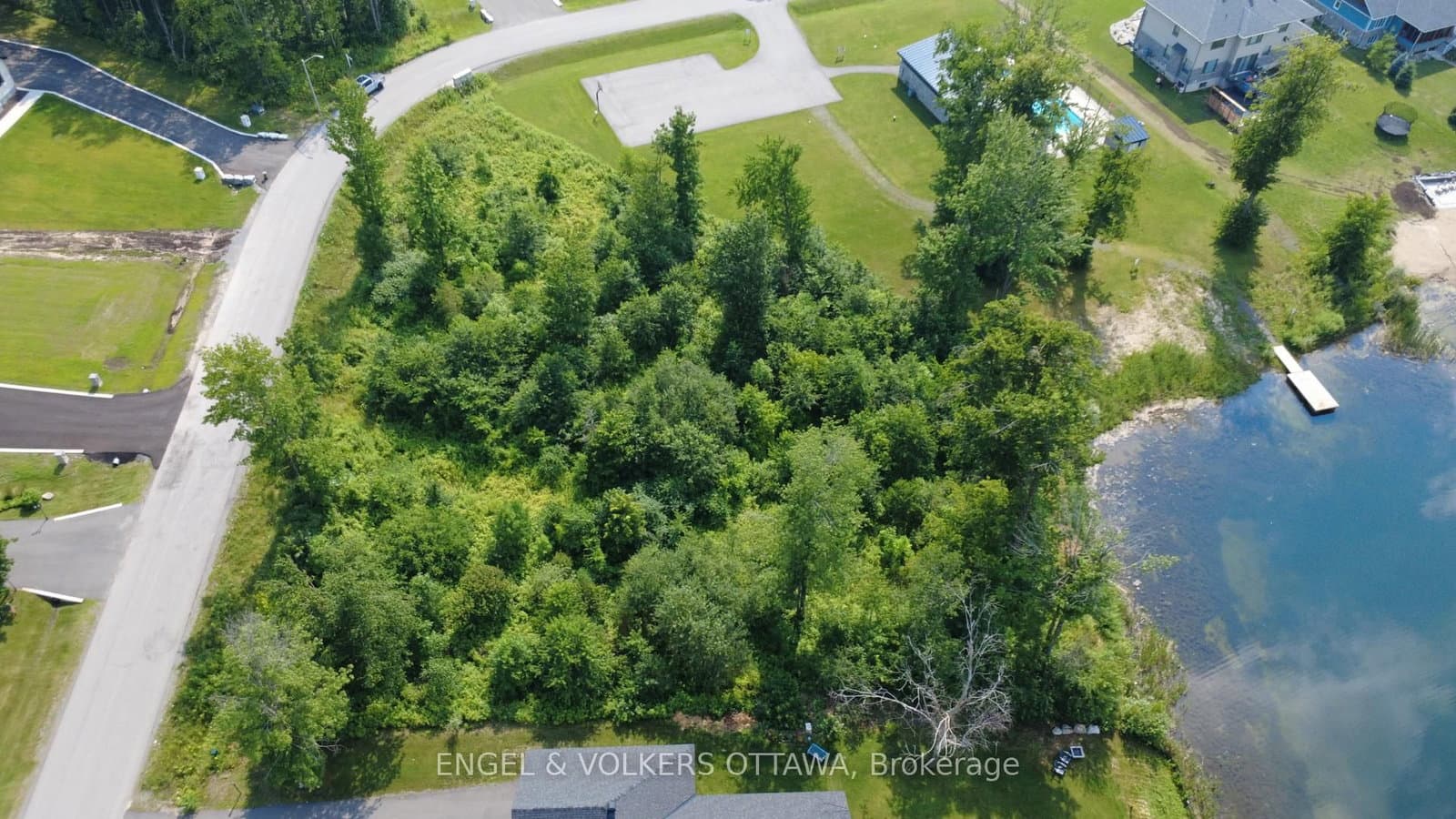 576 Shoreway Drive, Greely, ON — photo 1
