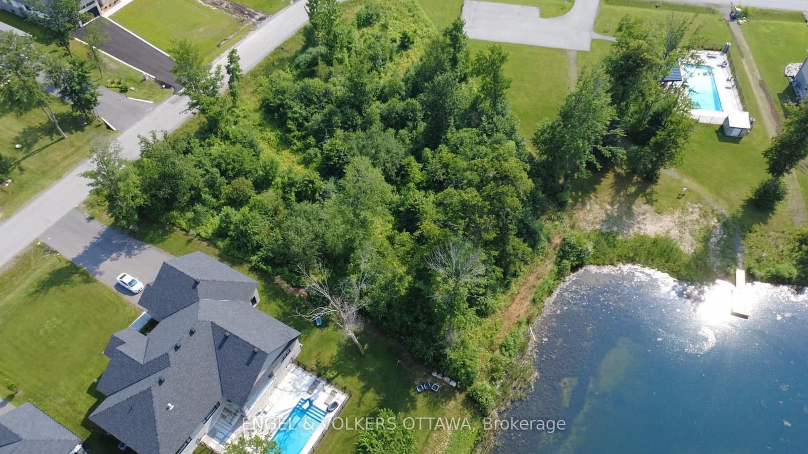 576 Shoreway Drive, Greely, ON — photo 7
