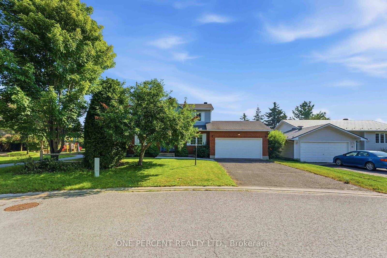 19 Amy Street, Stittsville, ON — photo 2