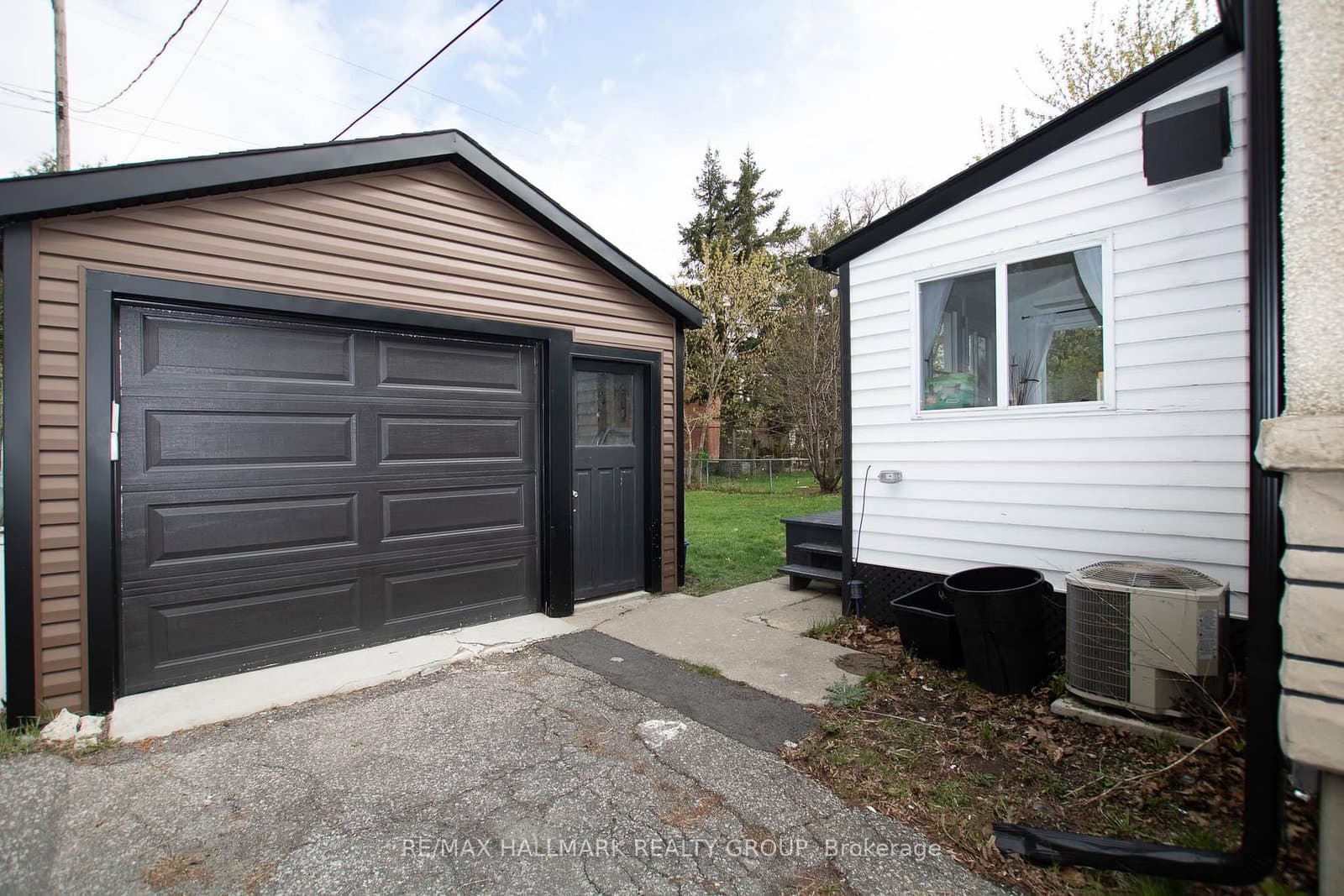 929 Merivale Road, Ottawa, ON — photo 4