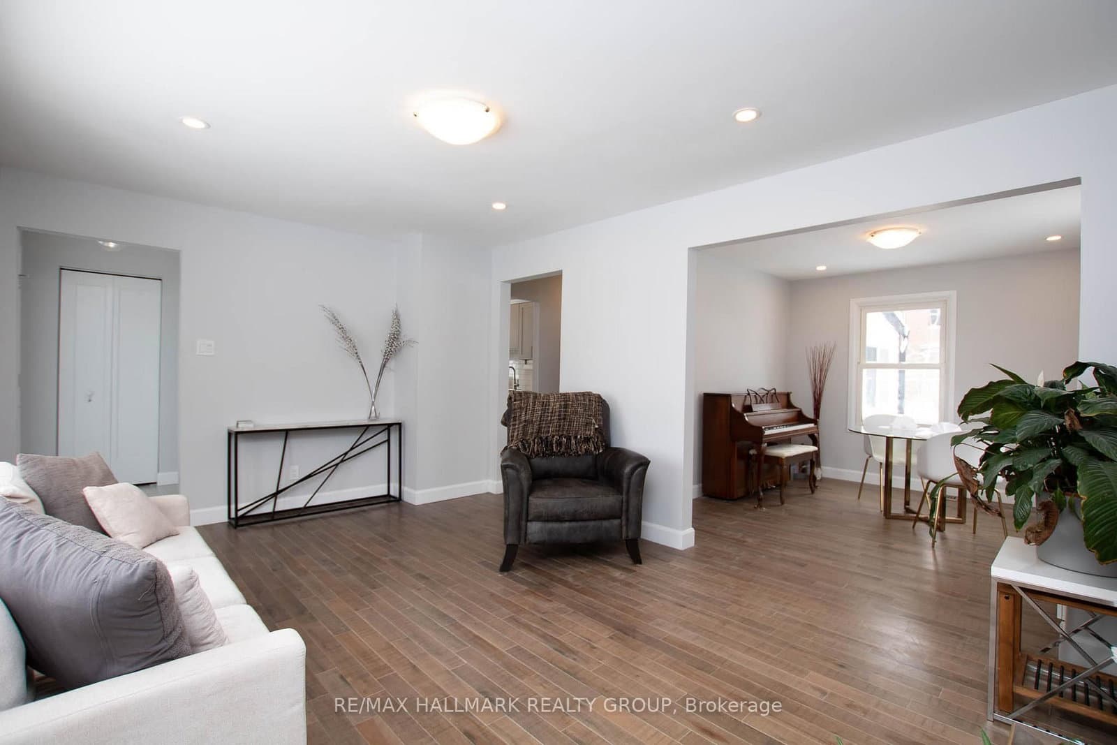 929 Merivale Road, Ottawa, ON — photo 8