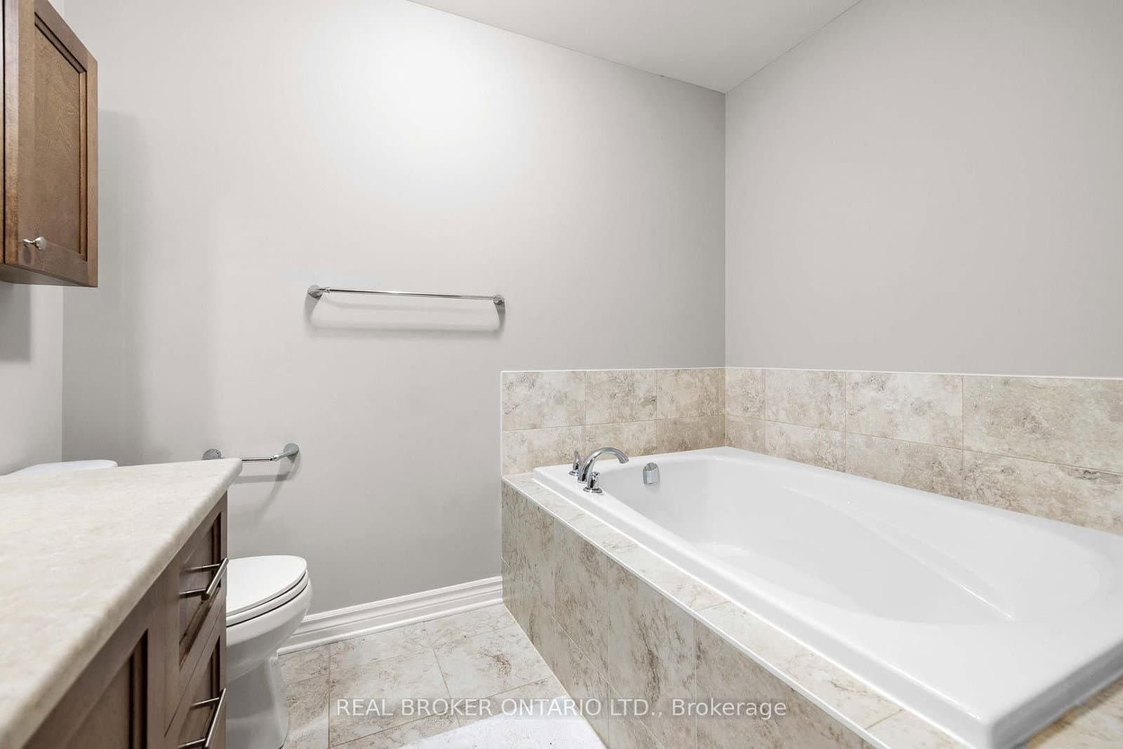 838 Cedar Creek Drive, Ottawa, ON — photo 26
