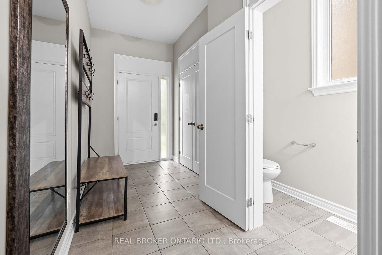 838 Cedar Creek Drive, Ottawa, ON — photo 3