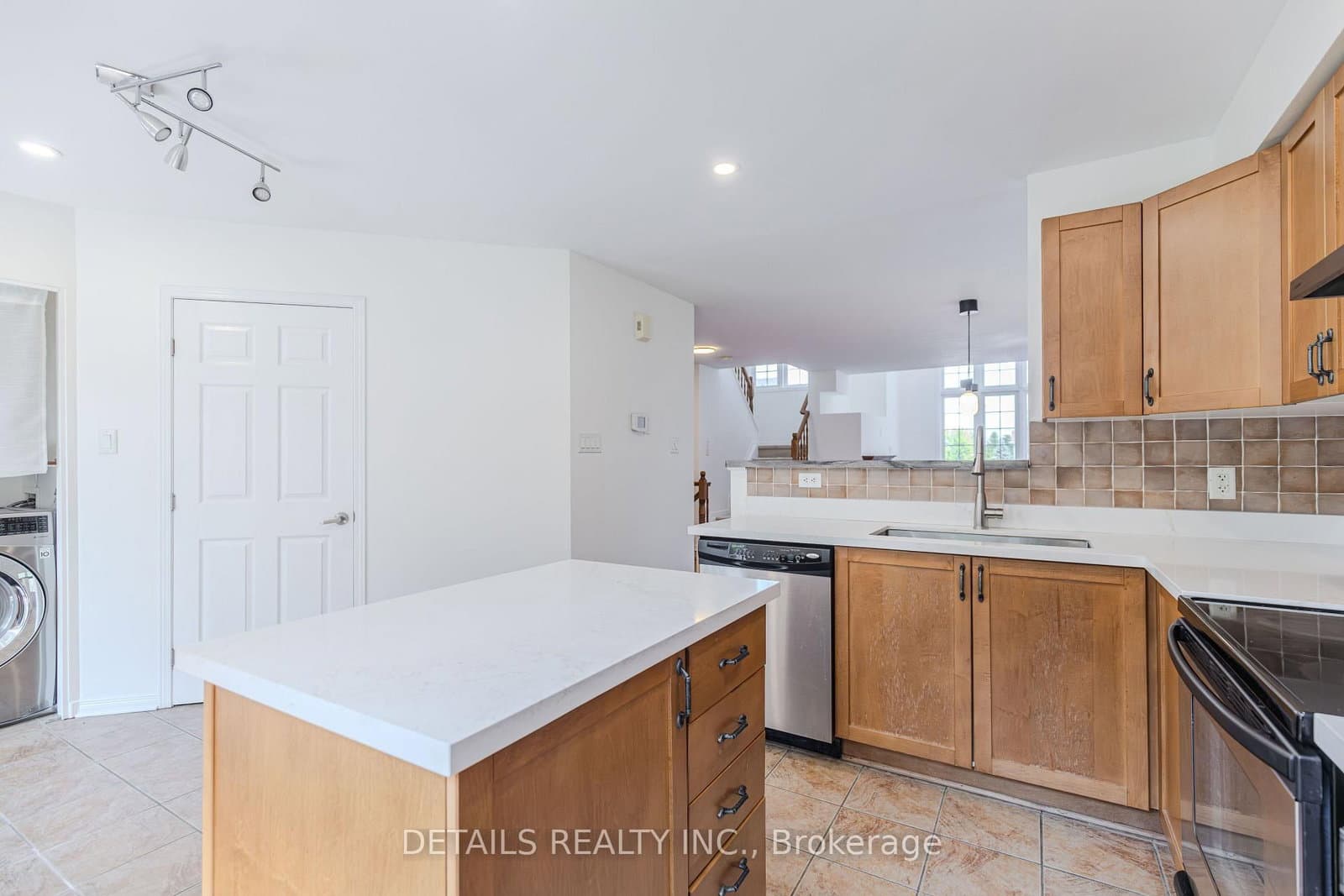 20 - 376 Wiffen Private, Ottawa, ON — photo 19
