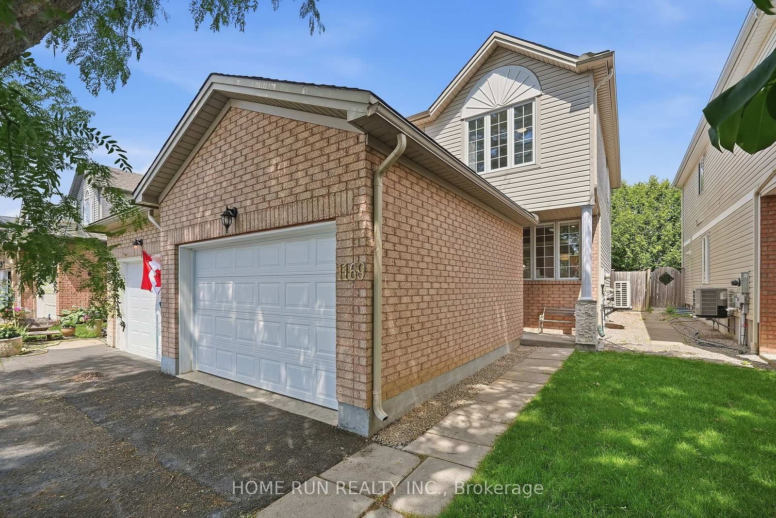 1169 Clyde Avenue, Ottawa, ON — photo 2