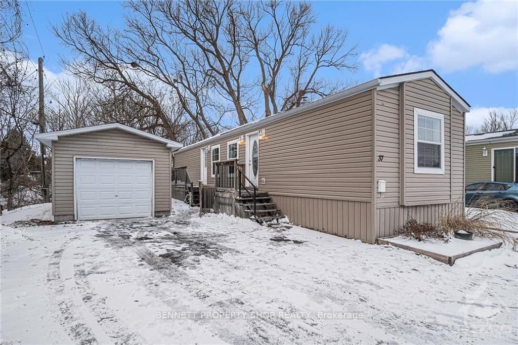 37 VANIER Road, Nepean, ON