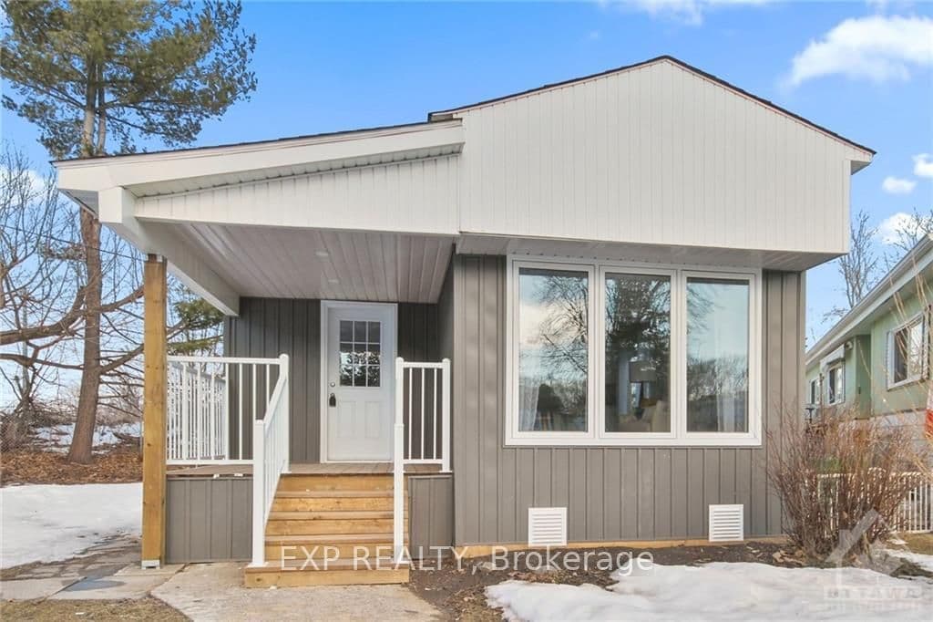 62 VANIER Road, Nepean, ON
