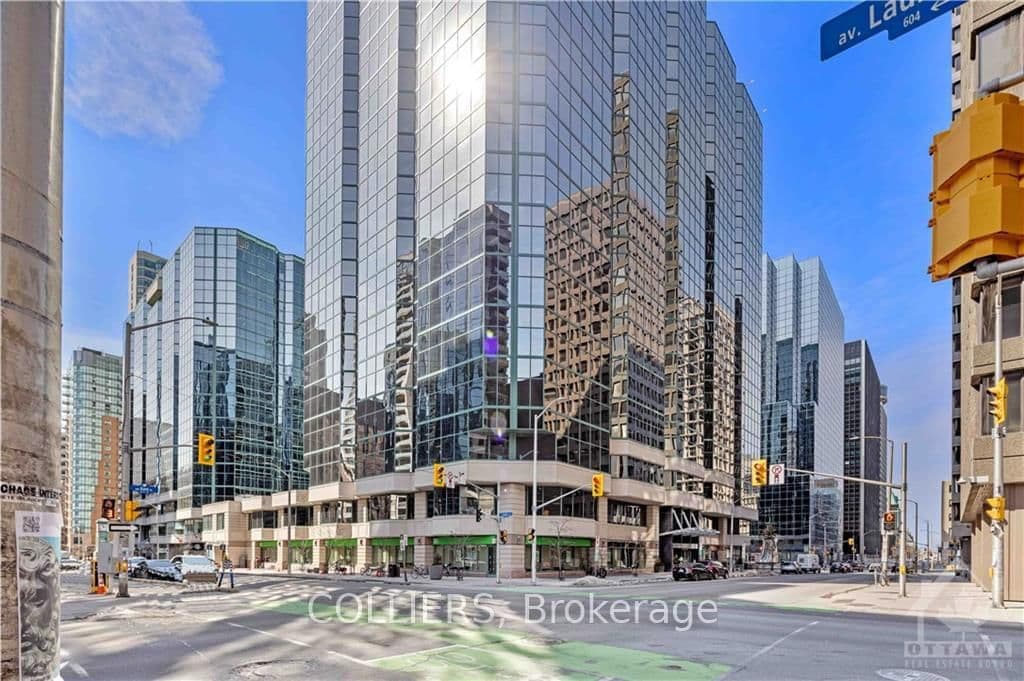 52B - 407 LAURIER Avenue, Ottawa, ON