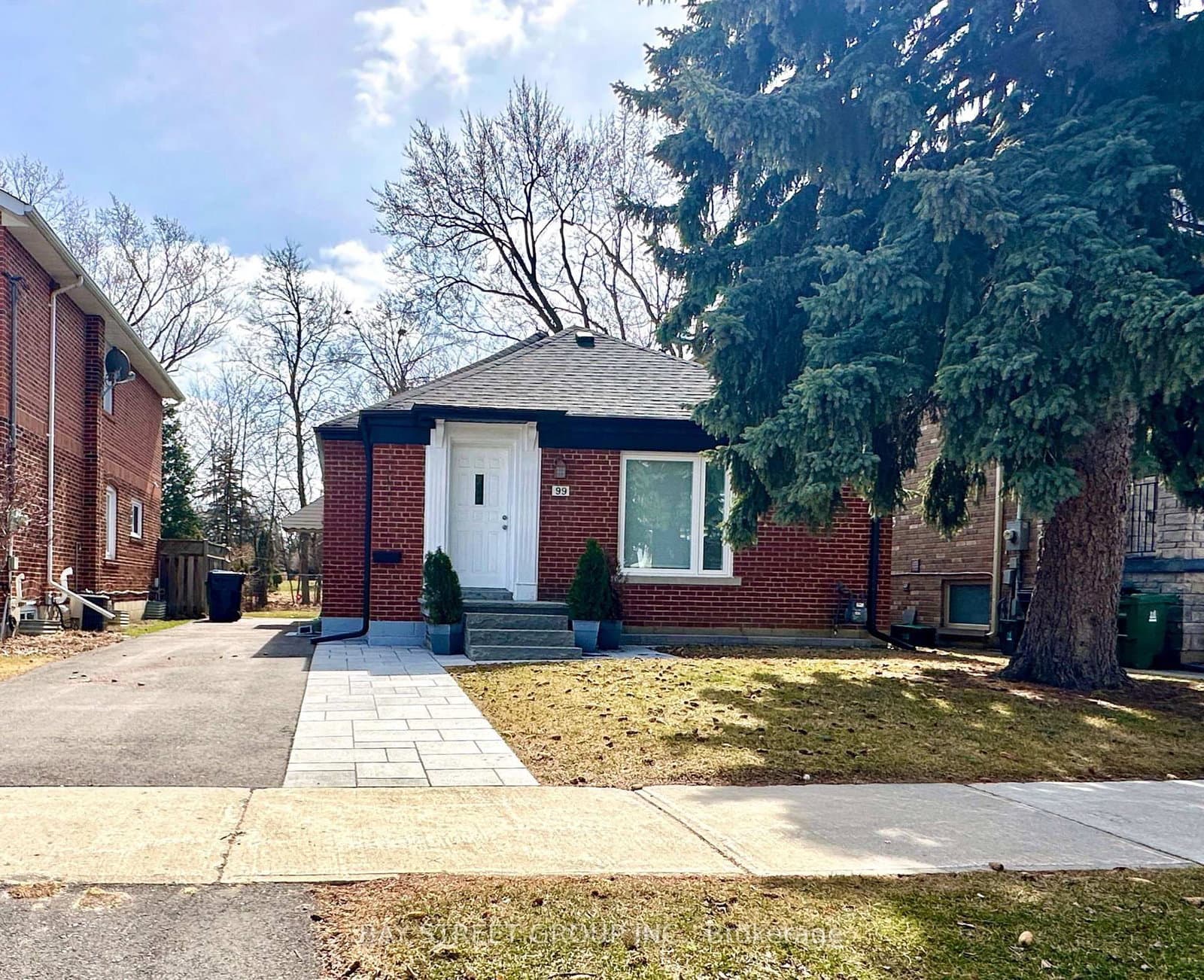 99 Park Home Avenue, Toronto, ON