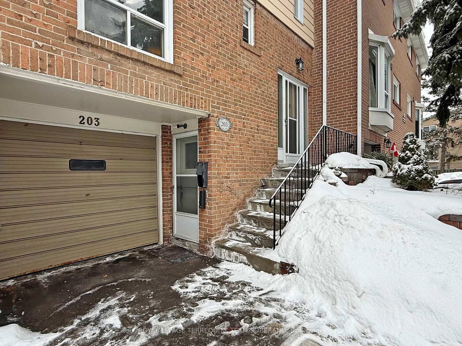 203 - 23 Liszt Gate, Toronto, ON — photo 3