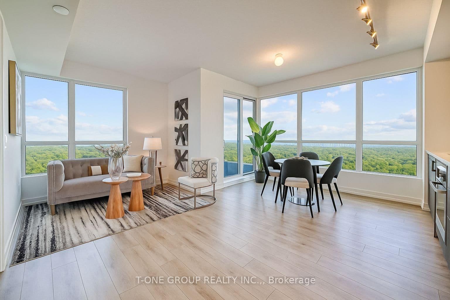 3407 - 395 Bloor Street, Toronto, ON
