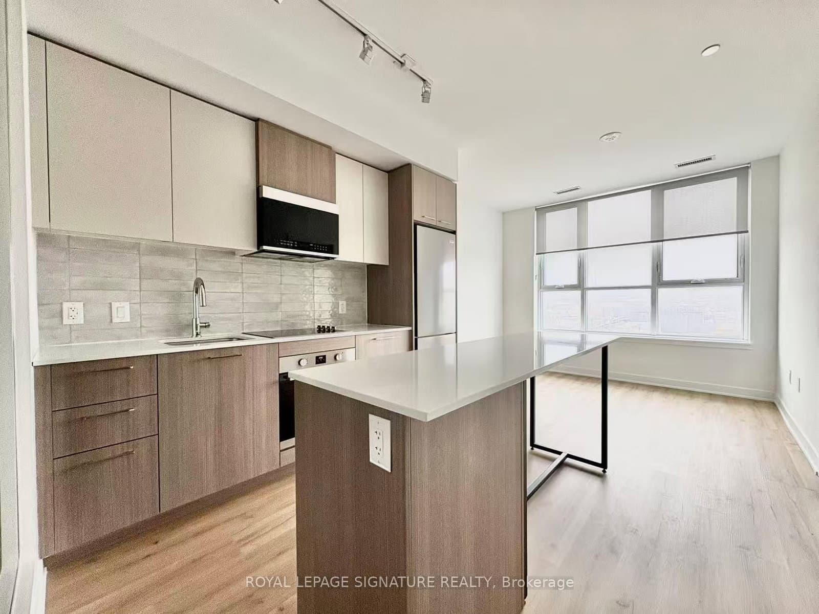 635 - 30 Dreamers Way, Toronto, ON — photo 2
