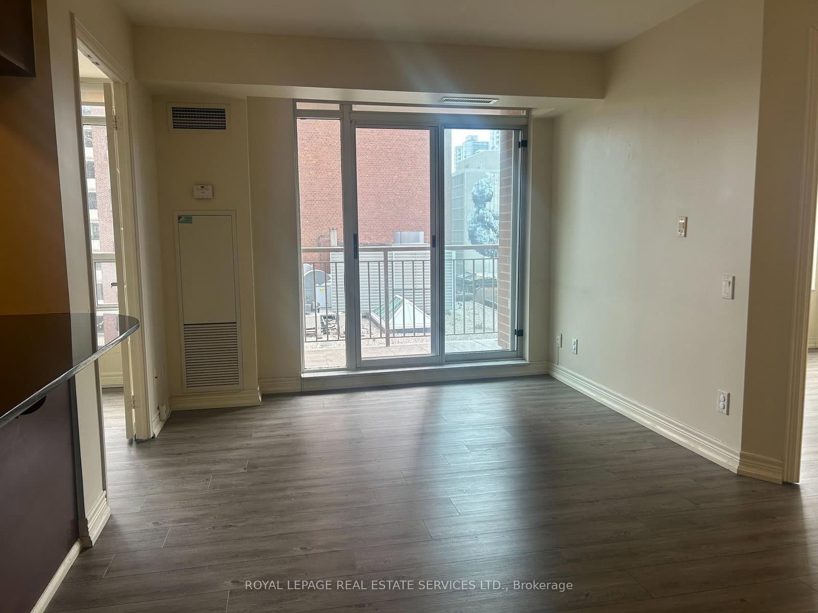 804 - 60 St Clair Avenue, Toronto, ON — photo 2