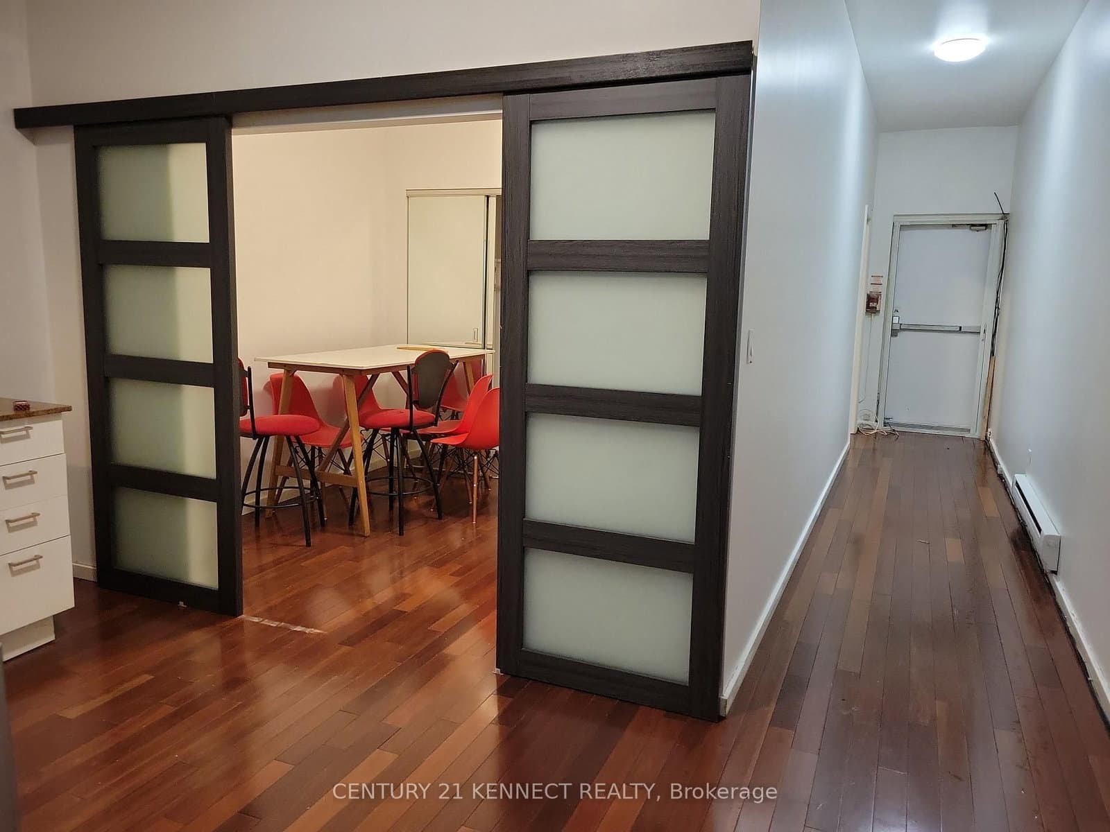 2nd Rear - 181 Augusta Avenue, Toronto, ON — photo 3