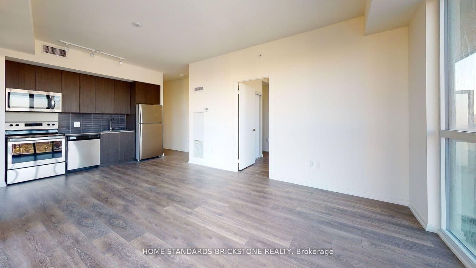 506 - 3237 Bayview Avenue, Toronto, ON — photo 2
