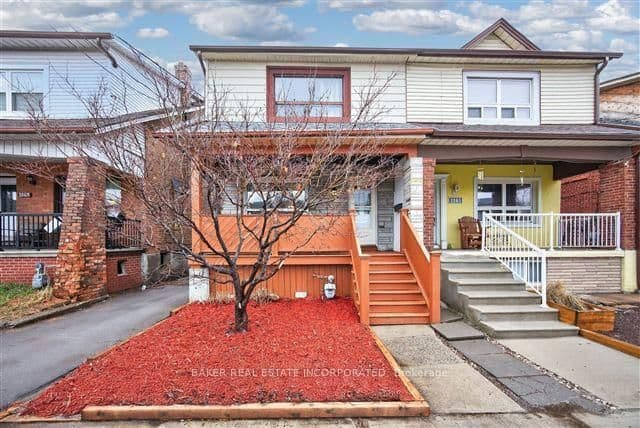 1867 Dufferin Street, Toronto, ON — photo 2