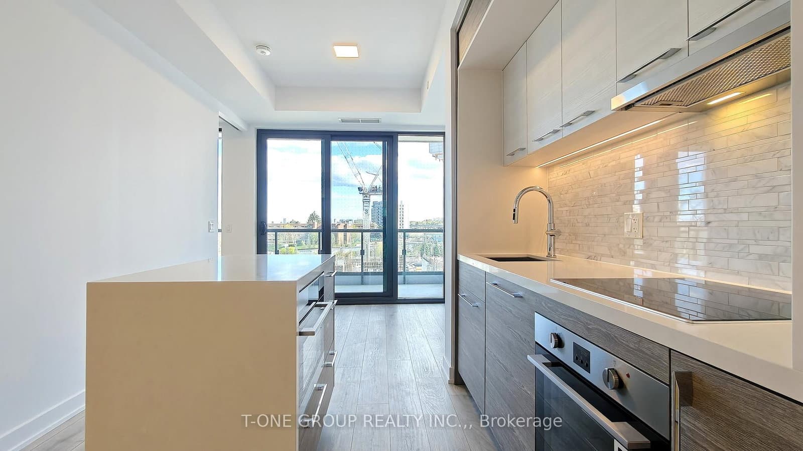 315 - 29 Green Trail Court, Toronto, ON — photo 2