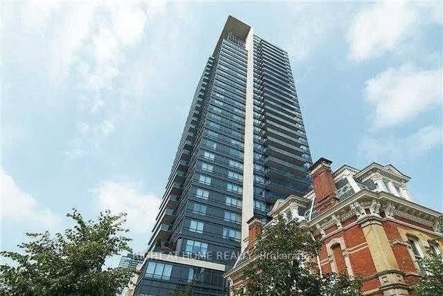 1405 - 28 Linden Street, Toronto, ON — photo 2