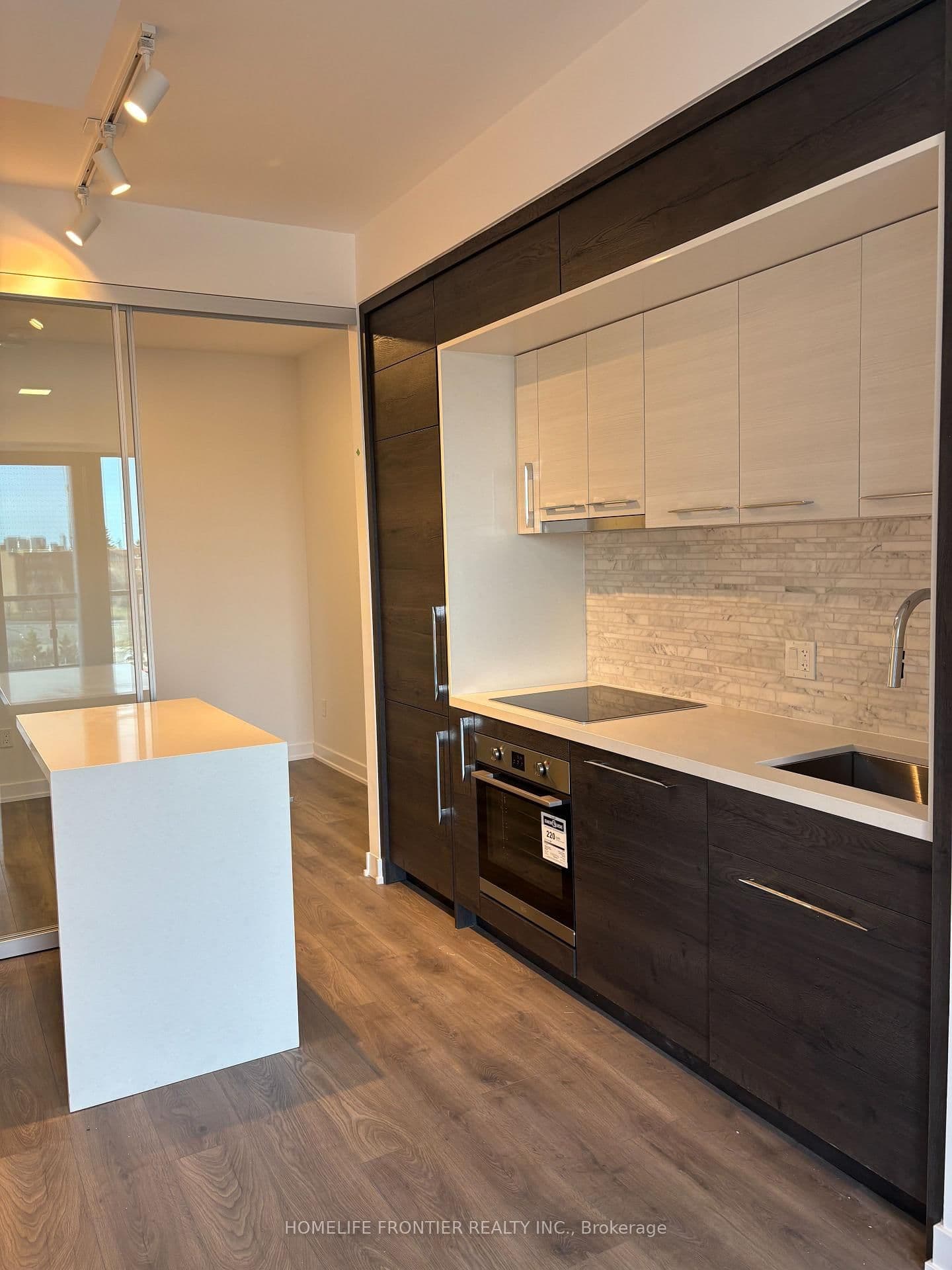 316 - 29 Green Trail Court, Toronto, ON — photo 2