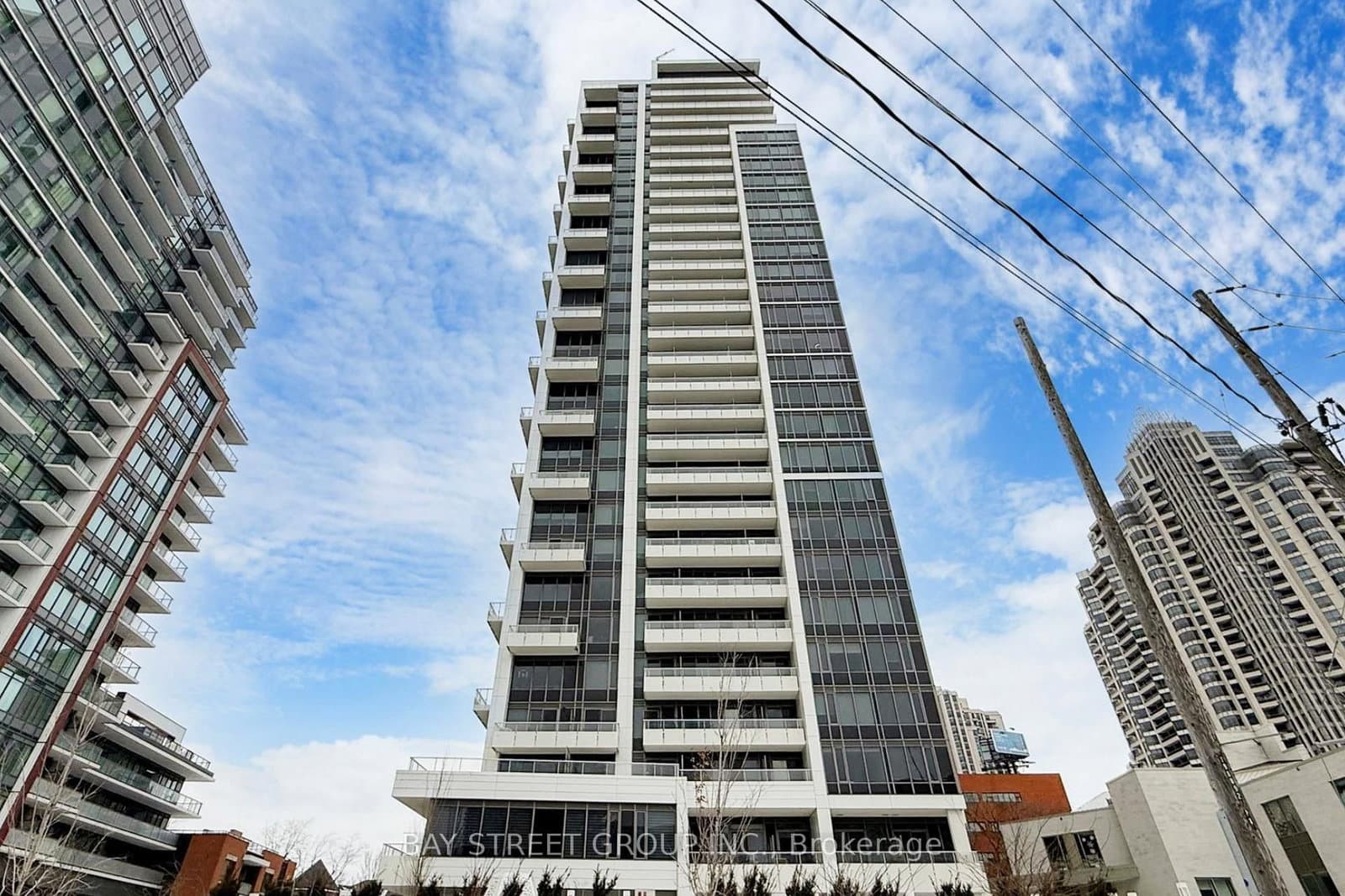 1509 - 75 Canterbury Place, Toronto, ON