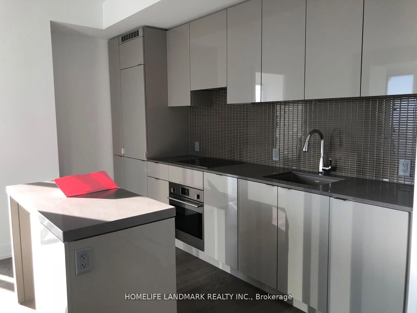 4611 - 7 Grenville Street, Toronto, ON