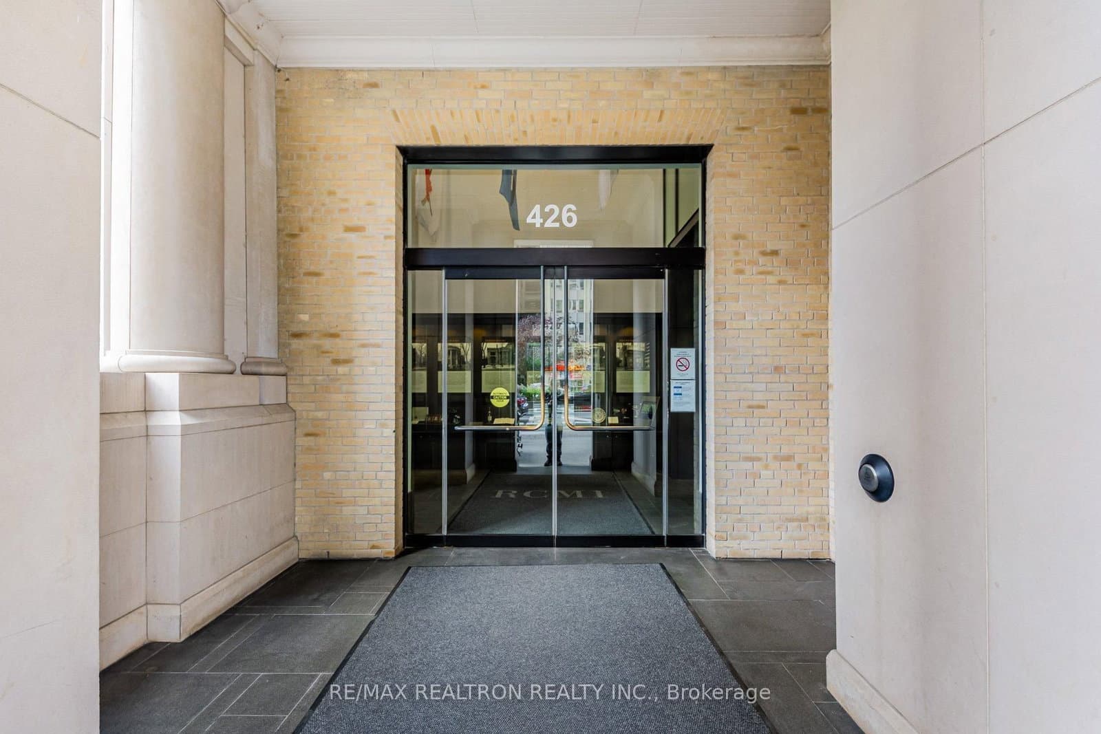 905 - 426 University Avenue, Toronto, ON — photo 3