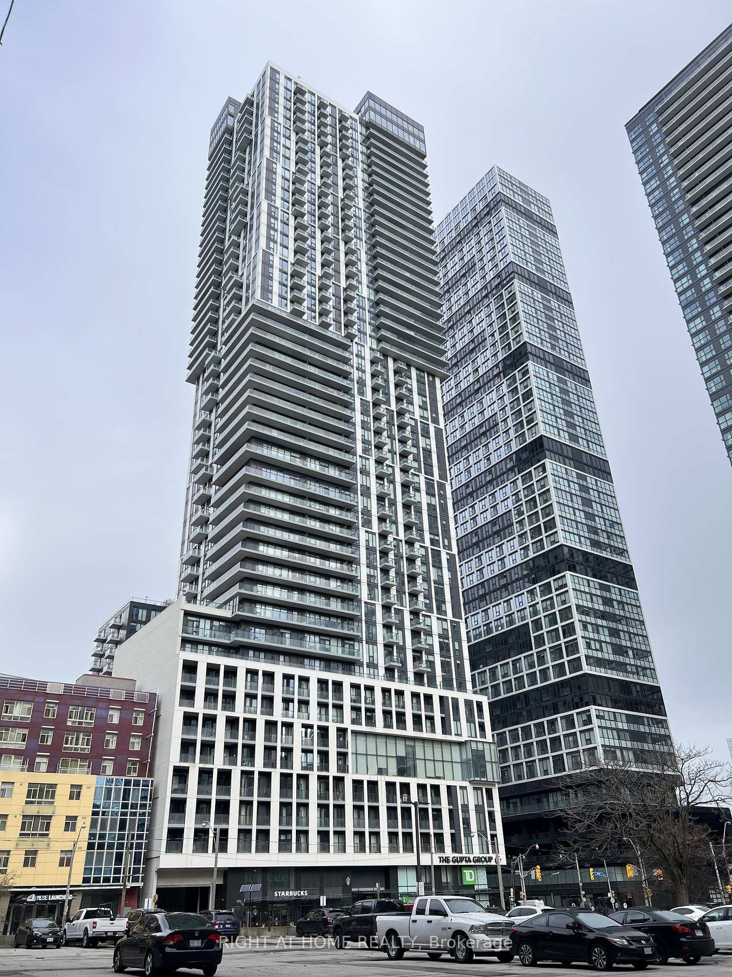1212 - 251 Jarvis Street, Toronto, ON