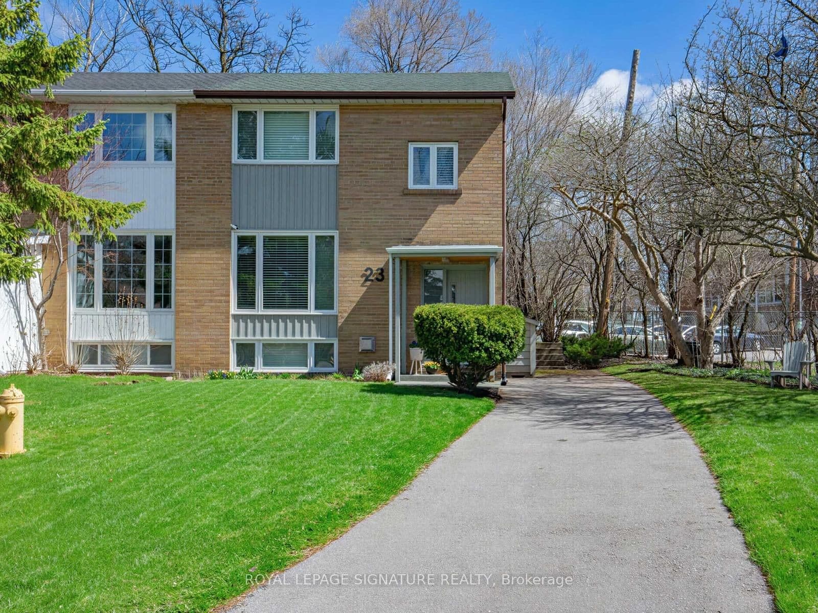 23 Ballymena Court, Toronto, ON