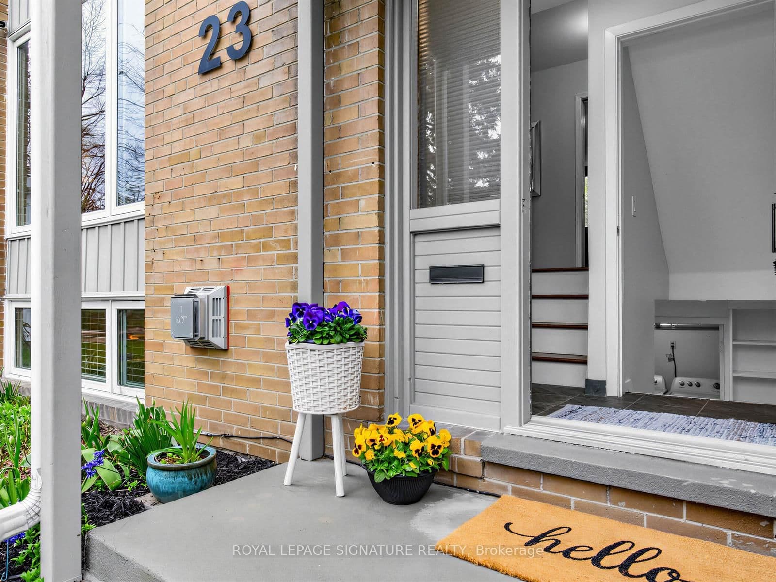 23 Ballymena Court, Toronto, ON — photo 2