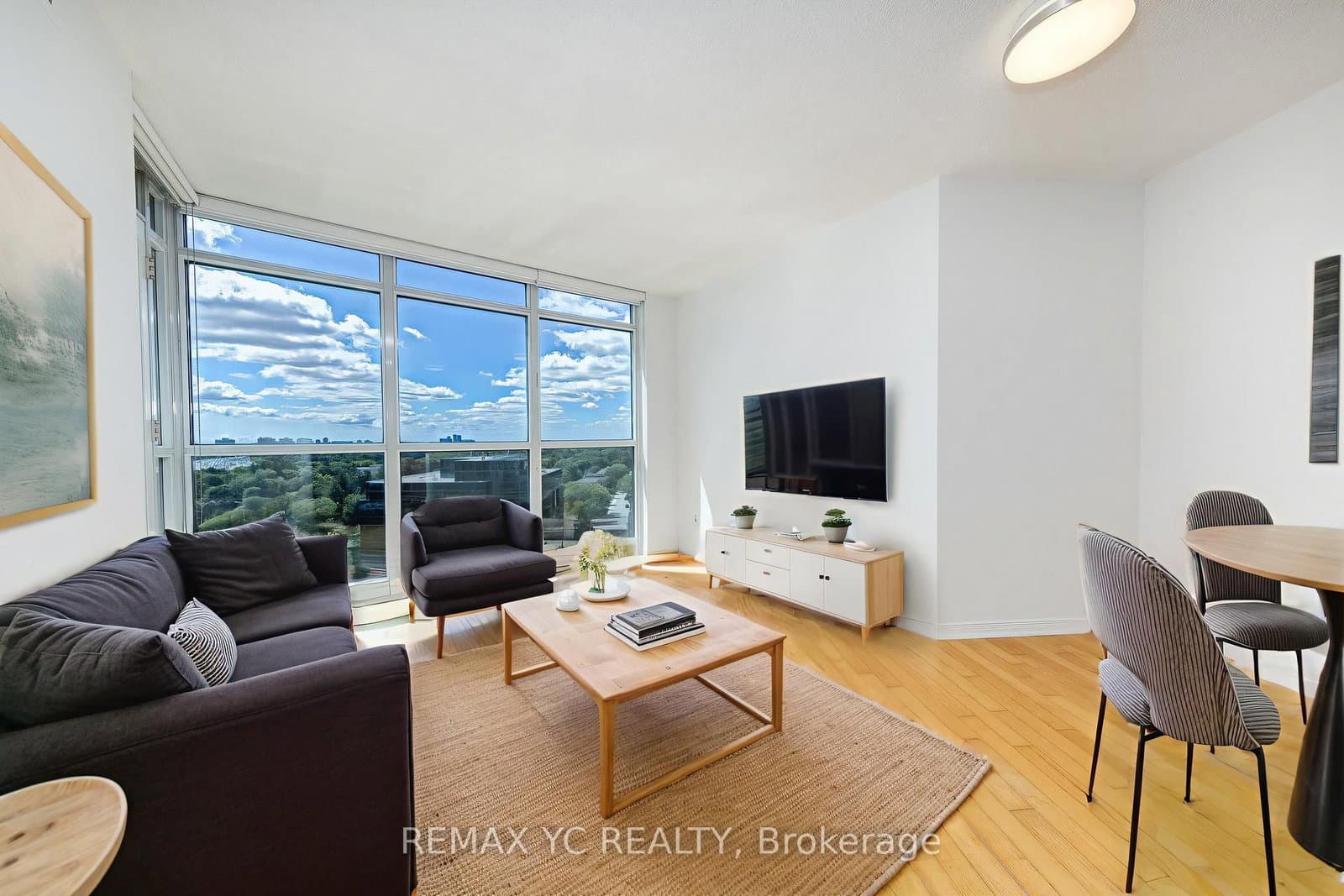 1605 - 28 Harrison Garden Boulevard, Toronto, ON