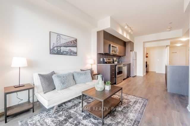 308 - 3237 Bayview Avenue, Toronto, ON — photo 2