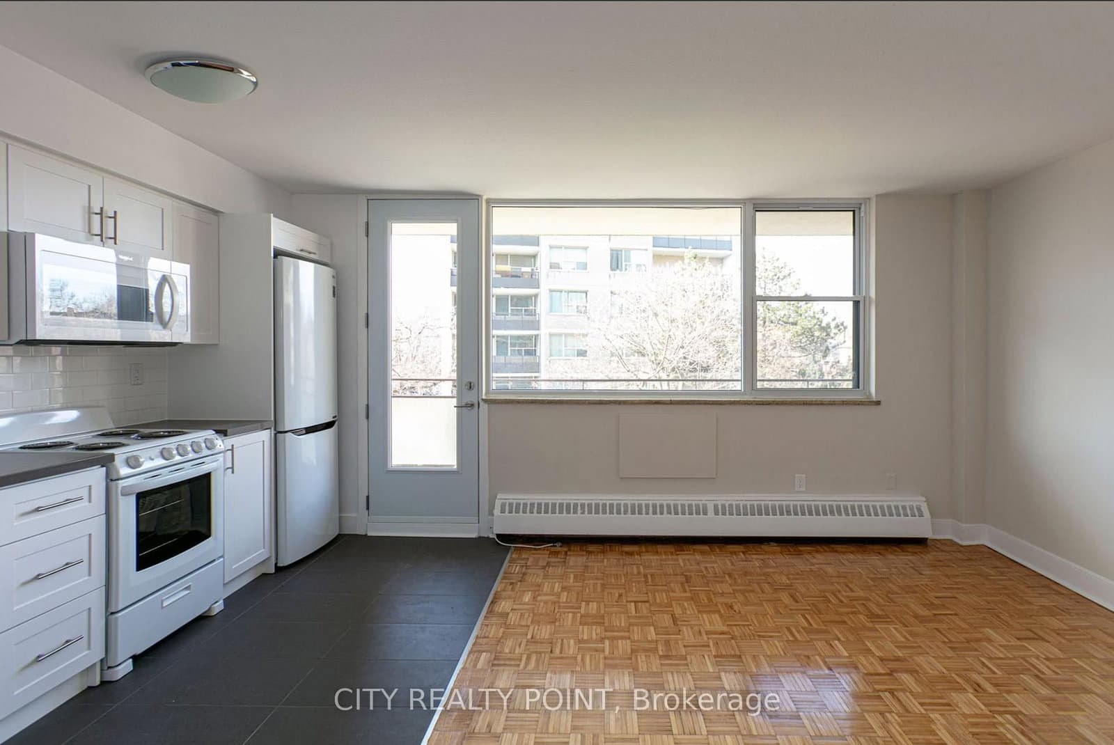 903 - 276 St George Street, Toronto, ON — photo 2
