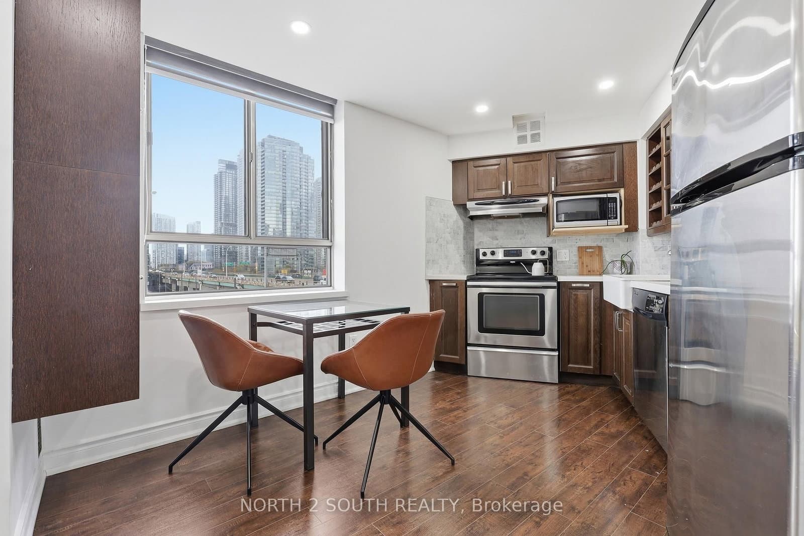 505 - 270 Queens Quay, Toronto, ON — photo 3