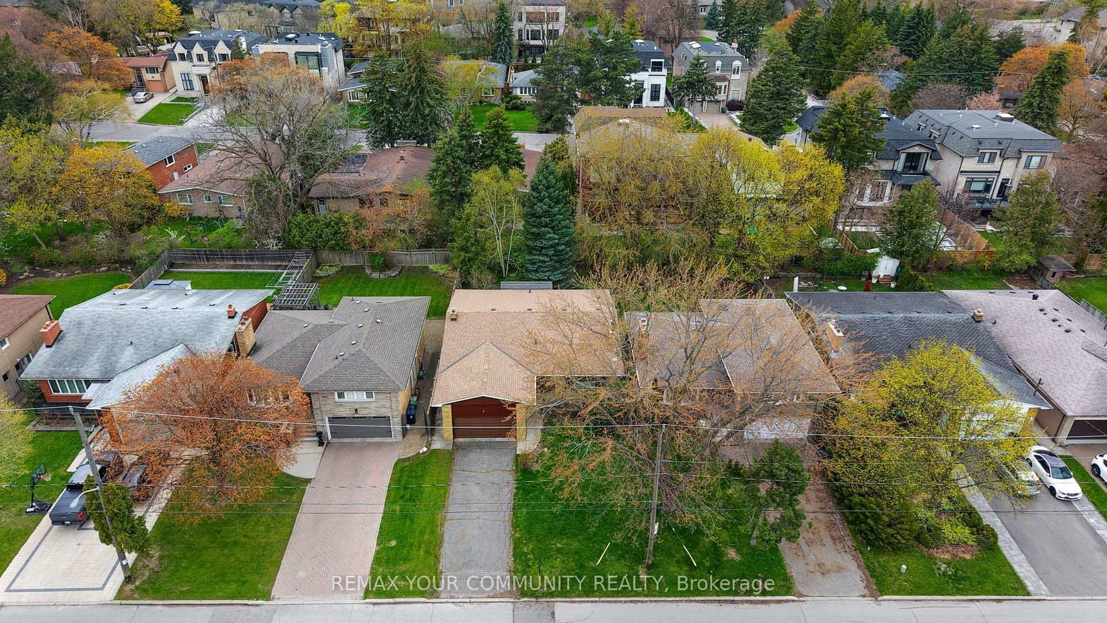 28 Bunty Lane, Toronto, ON