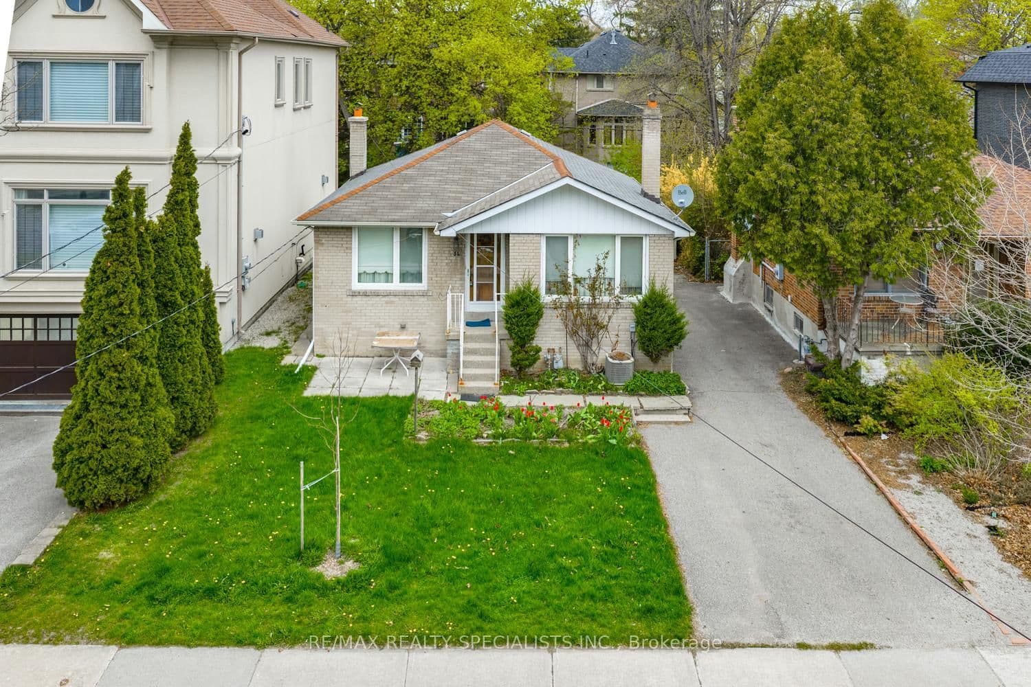 54 Marmion Avenue, Toronto, ON — photo 2