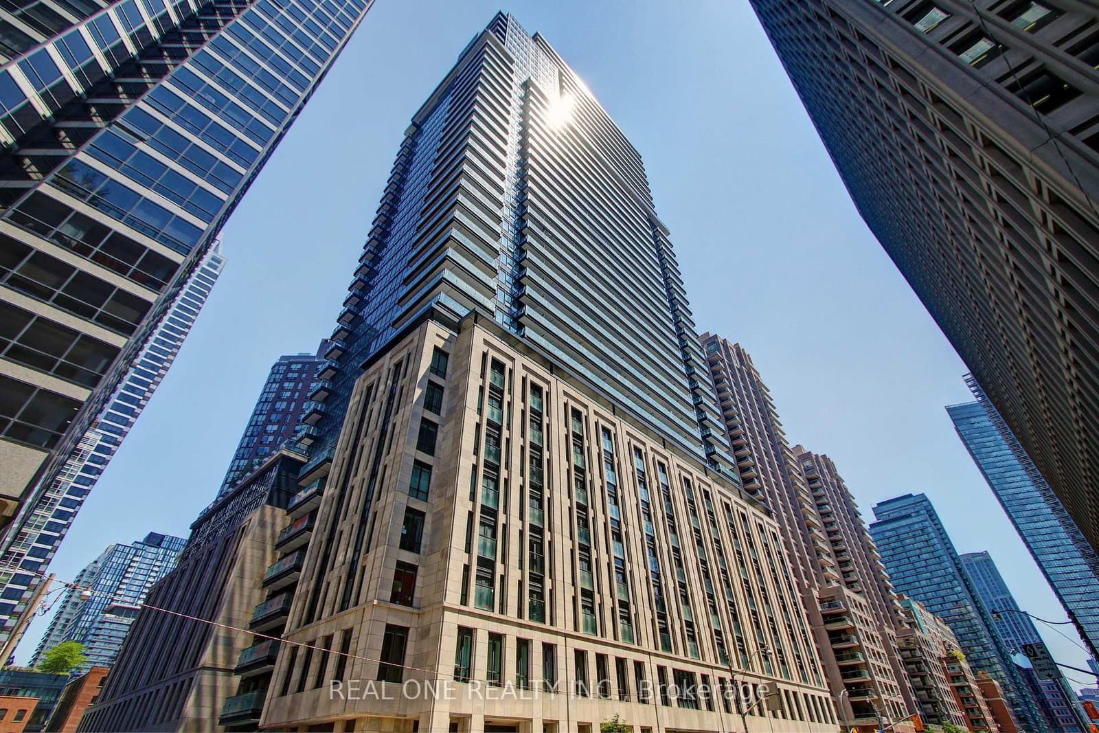 2313 - 955 Bay Street, Toronto, ON