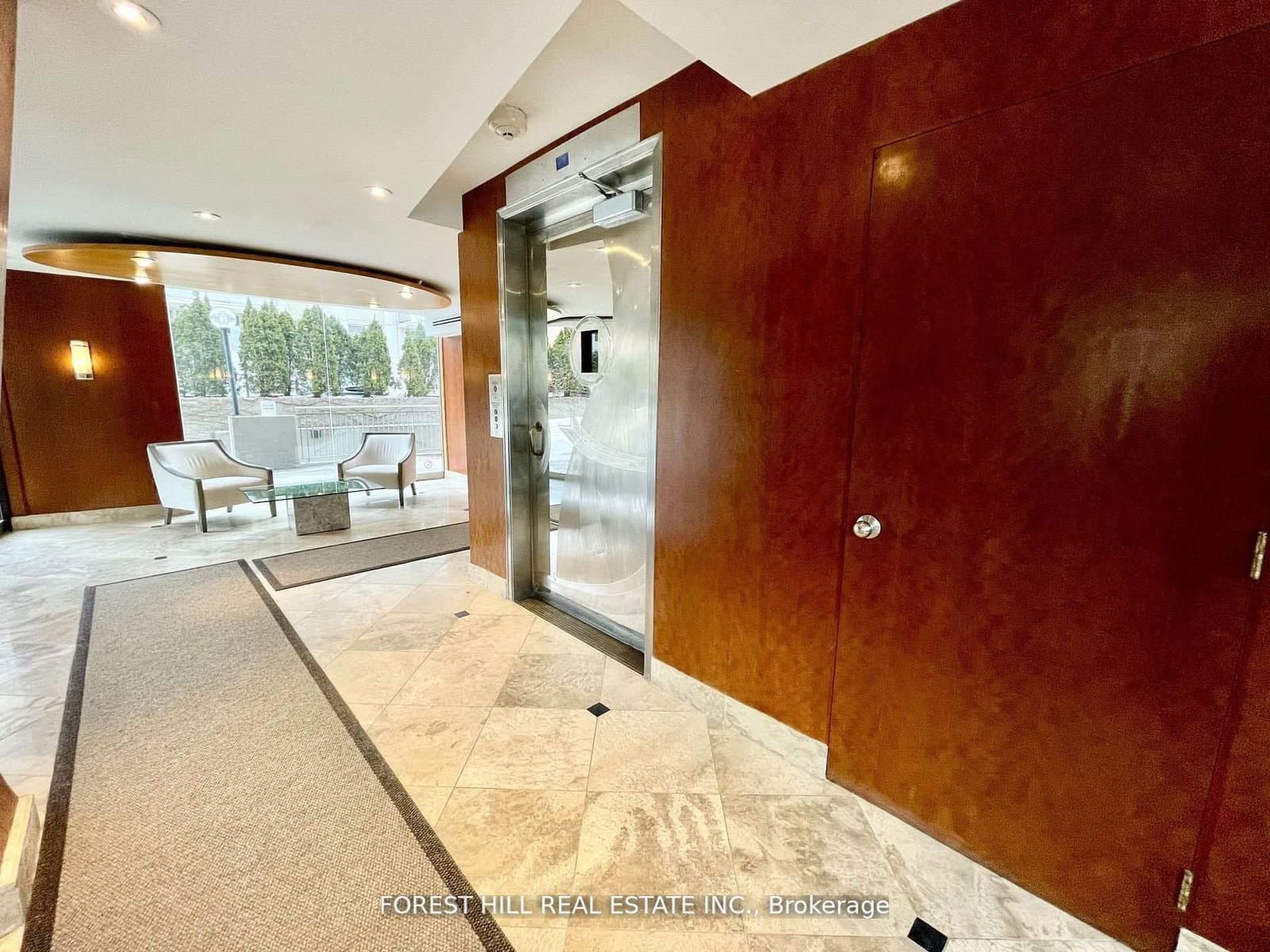 1 - 423 Avenue Road, Toronto, ON — photo 2