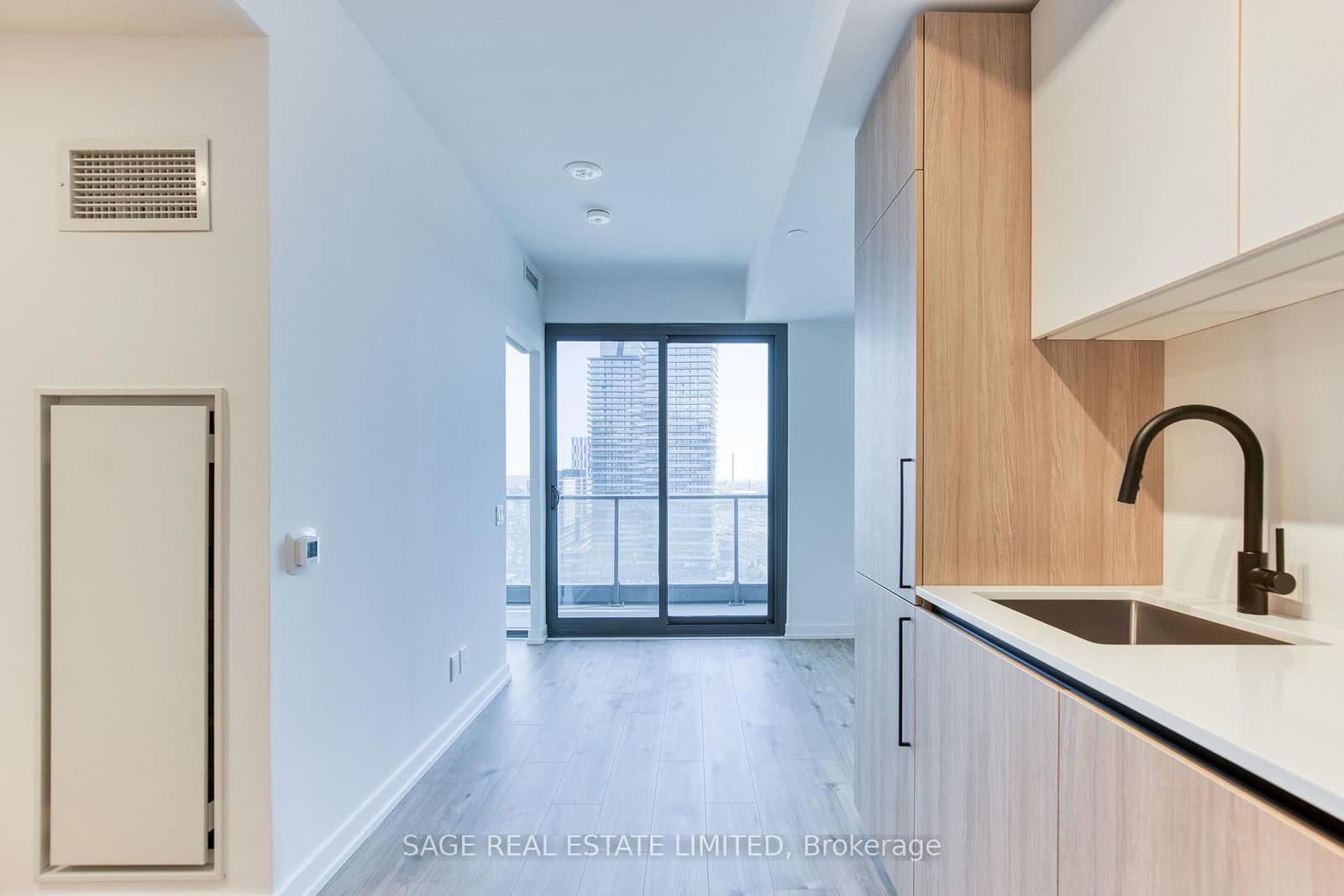 1712 - 35 Parliament Street, Toronto, ON