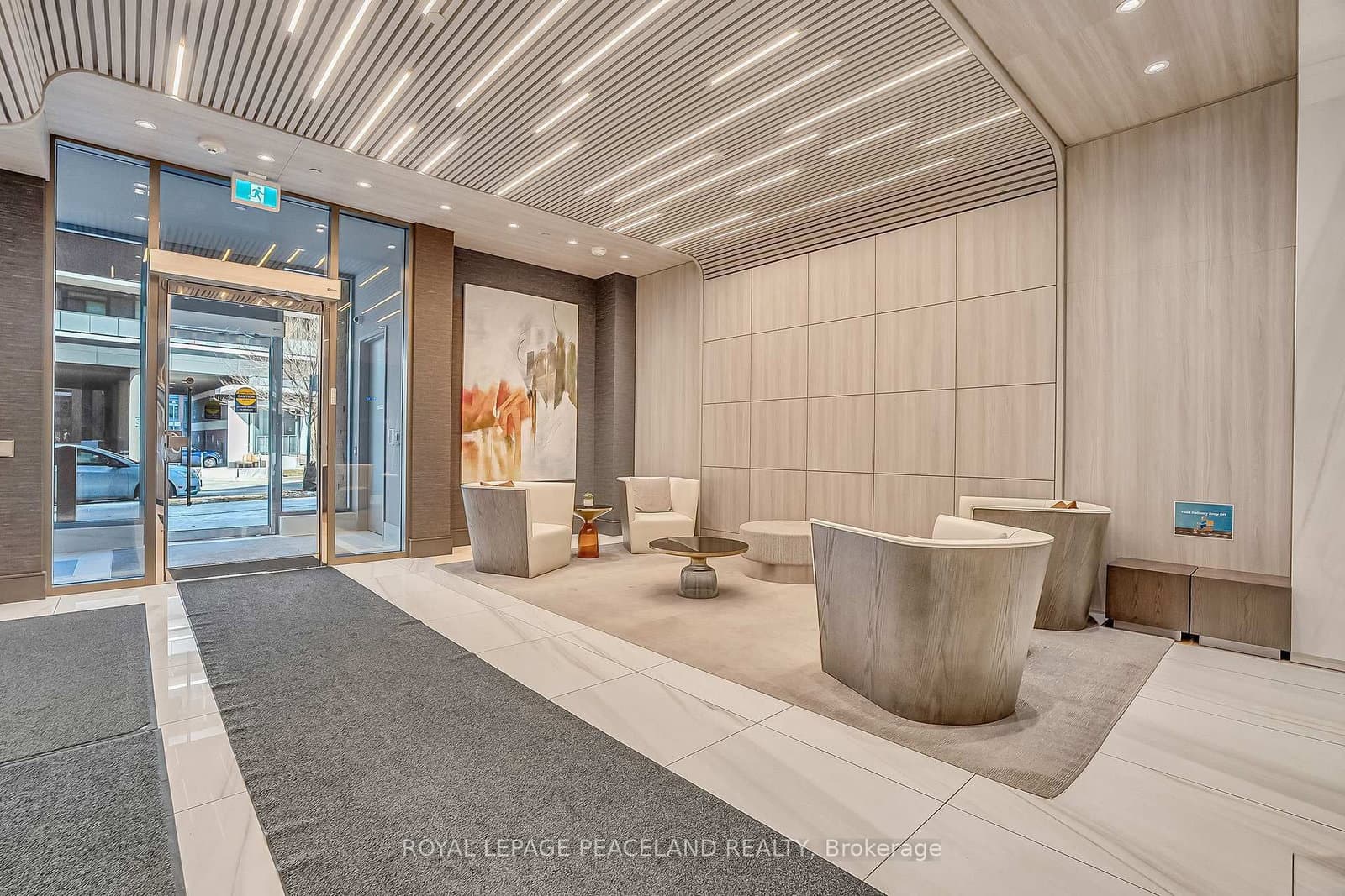 1215 - 75 Canterbury Place, Toronto, ON — photo 2